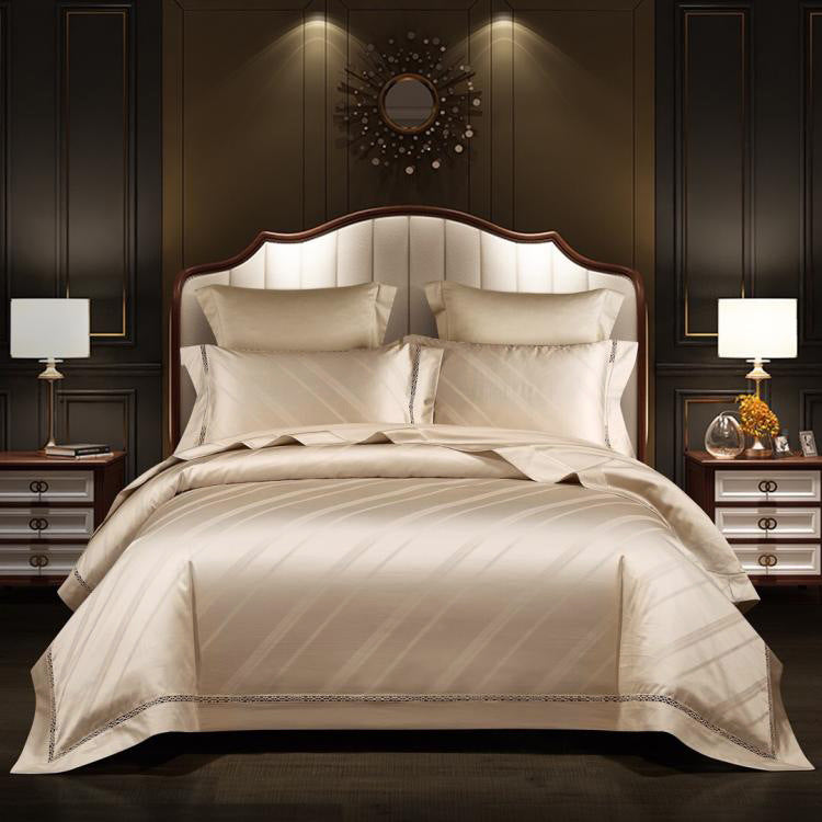 Draps Deluxe Four Piece Satin Bedding